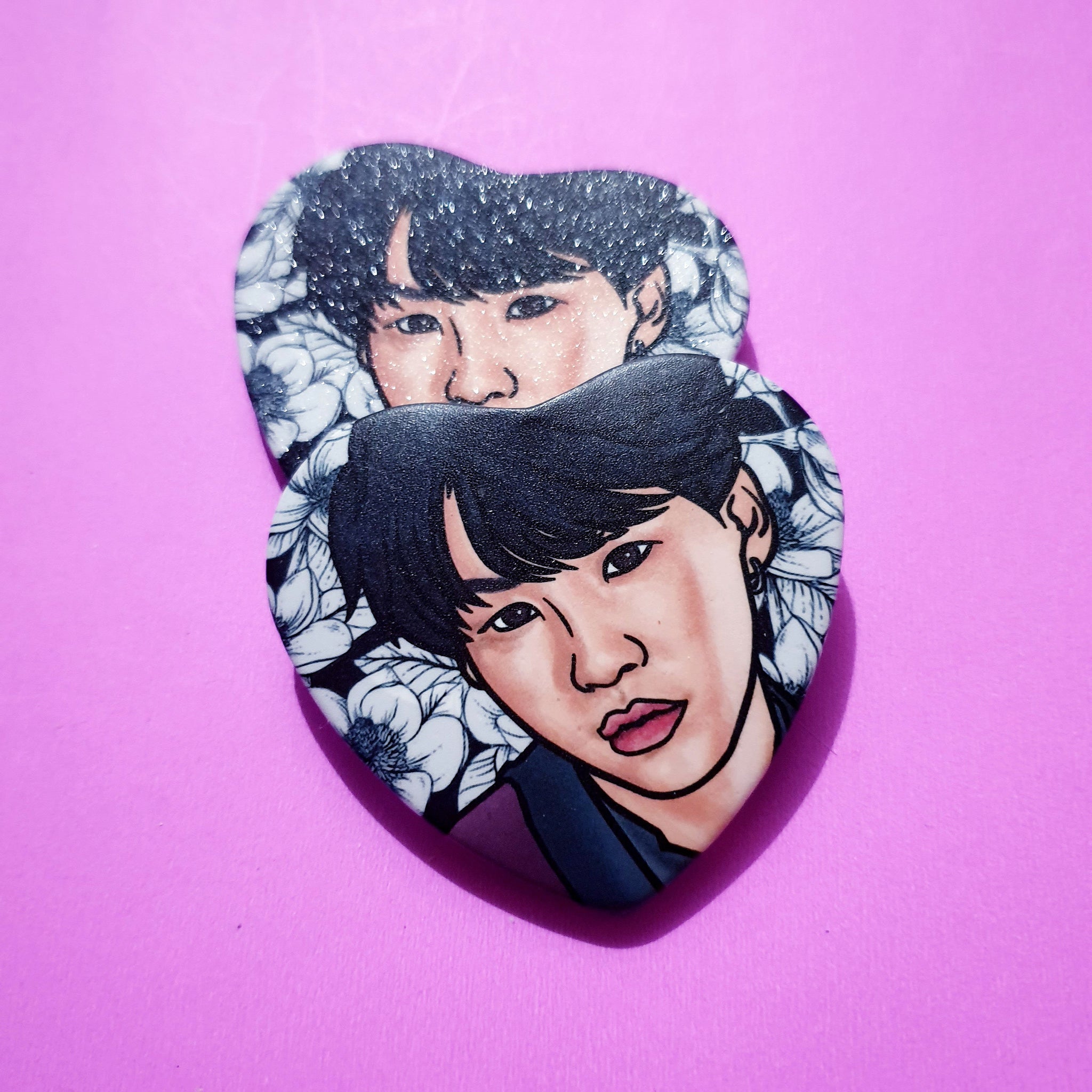 HEART PIN BTS SUGA