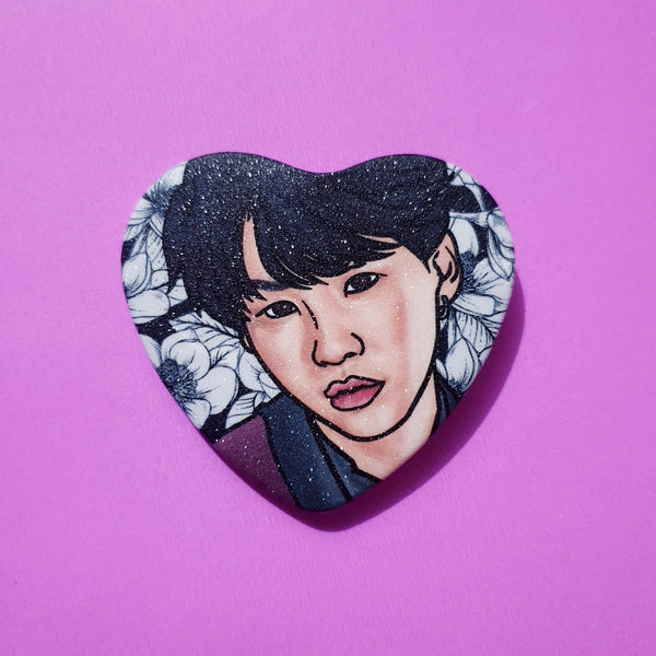 HEART PIN BTS SUGA